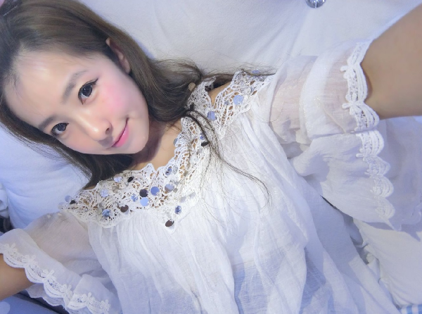 yy清纯小护士虎牙妹美女主播小渔歌写真照片集2
