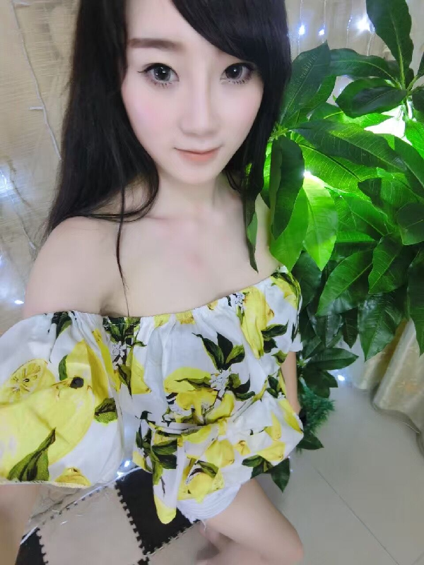 yy美女主播唯嘉-性感小野猫照片1