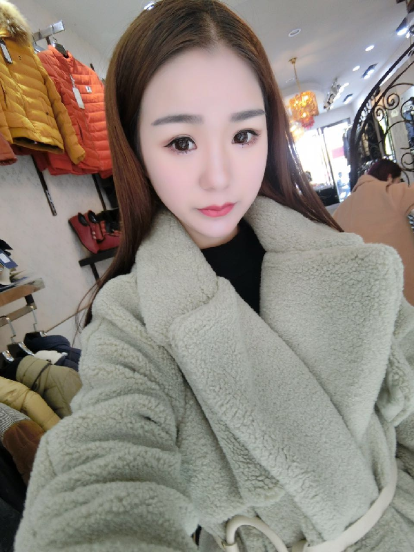 yy麦尚娱乐— 兮雯生活照3