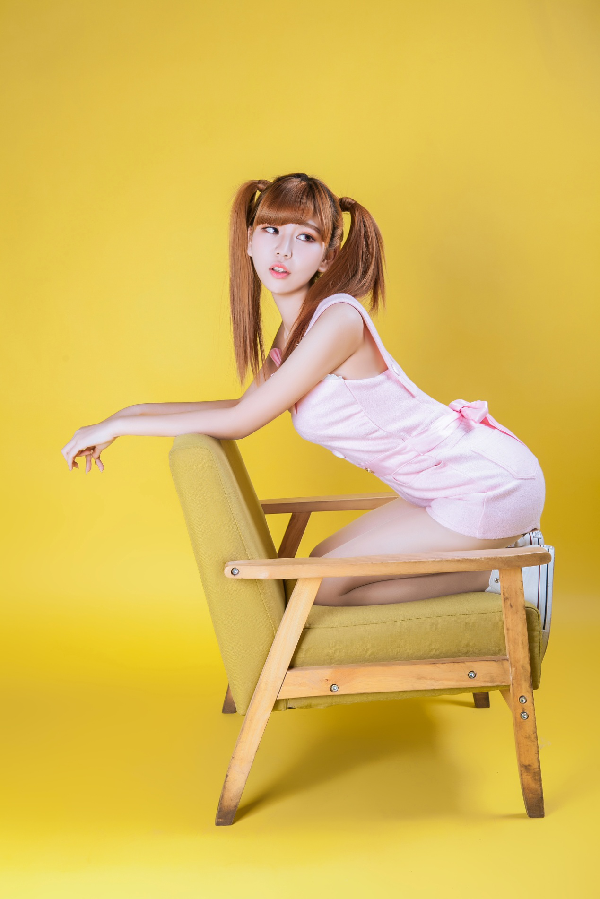 yy御风美女主播艾爱性感写真6