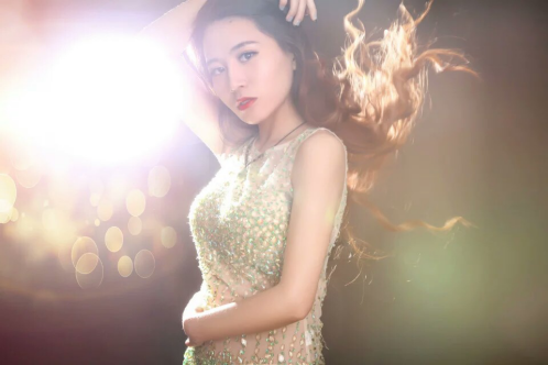 yy美女主播馨玥私照4