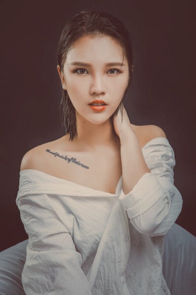 yy帝王公会性感美女主播金晓淳写真照2