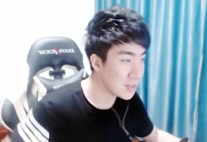 骚男2017-07-06 17时4分直播录像回放 来我身边^_^