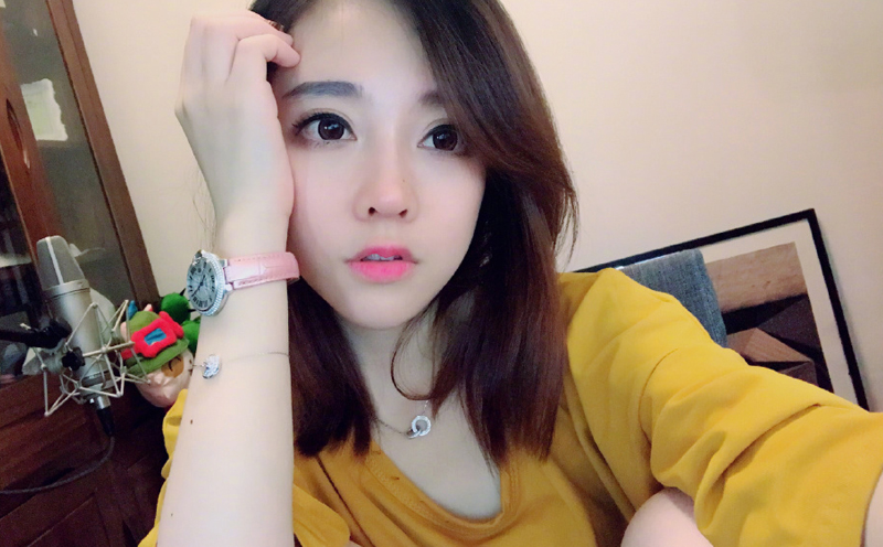 冯提莫照片2