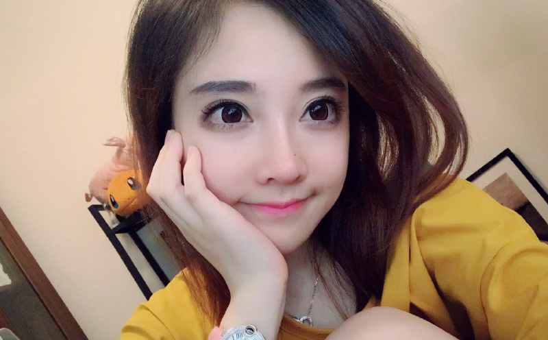 冯提莫照片4