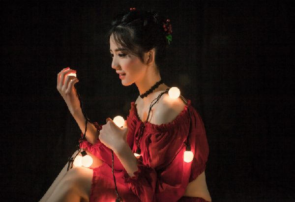 yy清纯美女主播董漫妮唯美写真照3