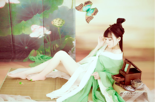 yy御风女主播→爱笑的雨晨写真私照5