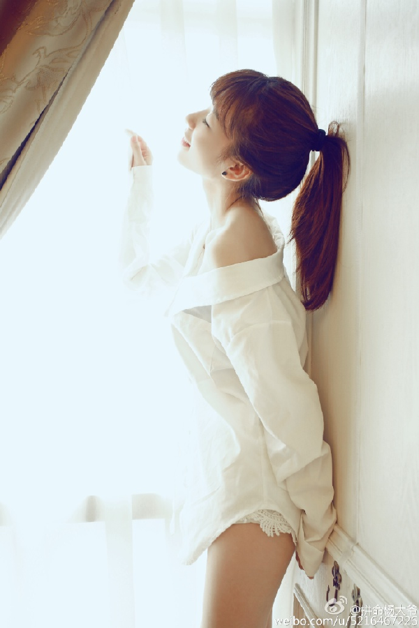 y舞帝美女主播杨大爷照片4