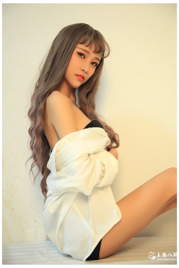 虎牙36D爆乳虎牙主播思瑞写真照片5