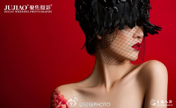 yy主播白姐拍性感写真4