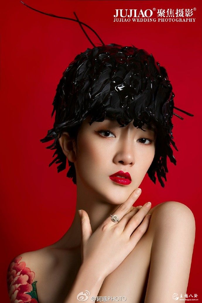 yy主播白姐拍性感写真9