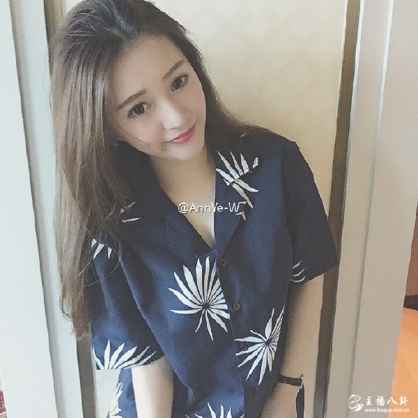 歪歪吸金女神主播安安爆屏神拍1