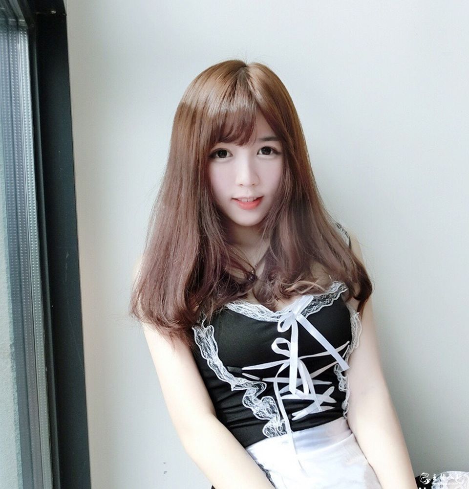 【萌妹】来自晓波波の女仆诱惑+性感写真8