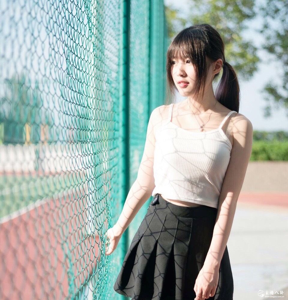 【萌妹】来自晓波波の女仆诱惑+性感写真21