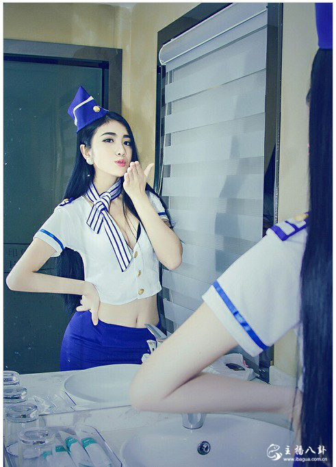 歪歪御风美女主播杨初心6