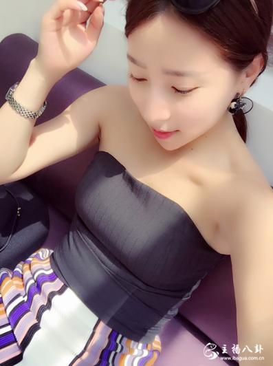 歪歪女主播婷婷性感生活私房照写真9
