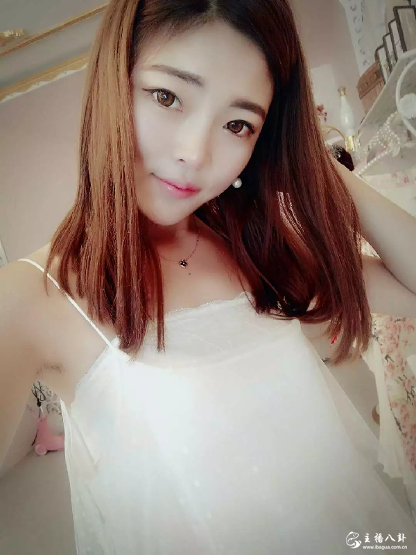中韩混血美女主播善美娜福利照3