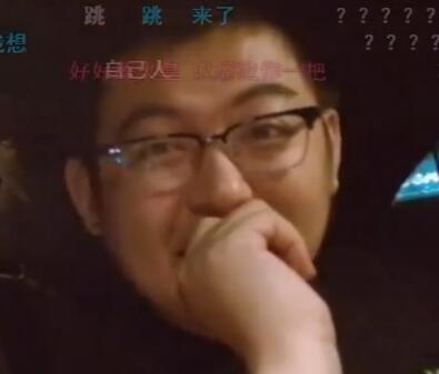 钱小佳2017-08-06 直播录像回放 在普吉岛直播给单身狗看P4