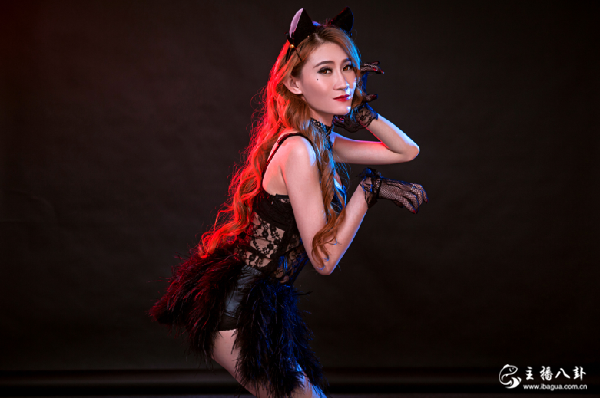 SEX猫咪COS写真4