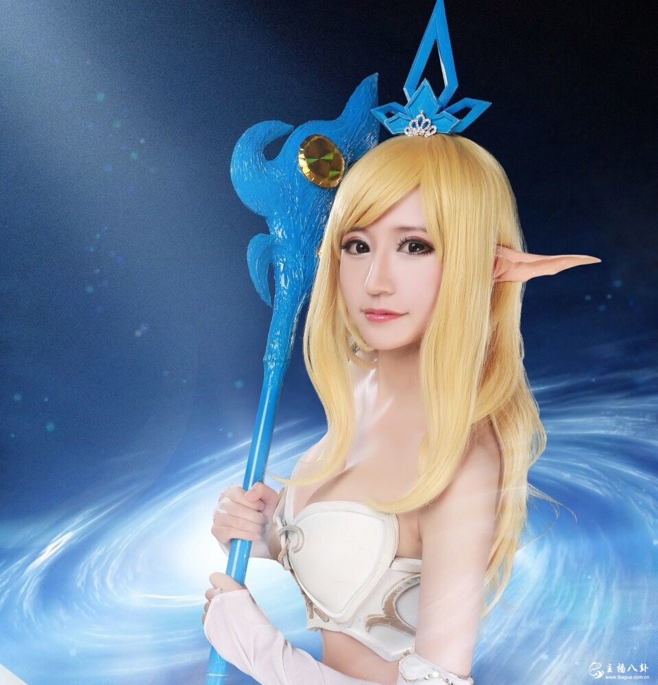新晋国服第一妹子虎牙主播lol陆雪琪高清写真照片6