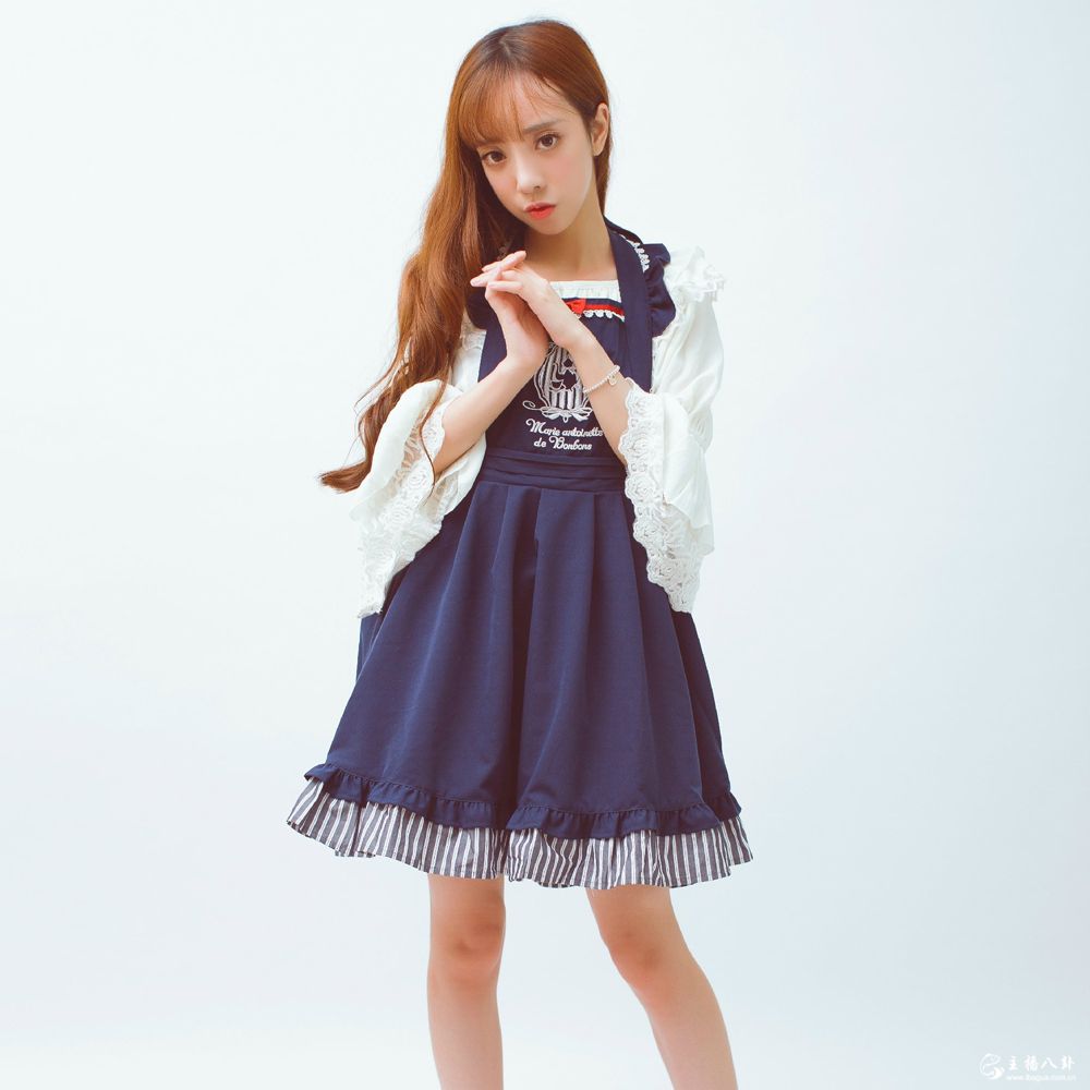 lol国服第一女ADC虎牙美女主播童话高清写真照片7