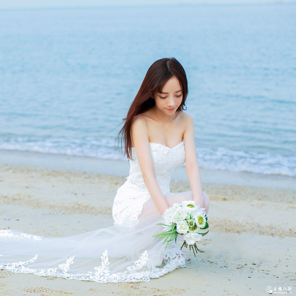 lol国服第一女ADC虎牙美女主播童话高清写真照片15