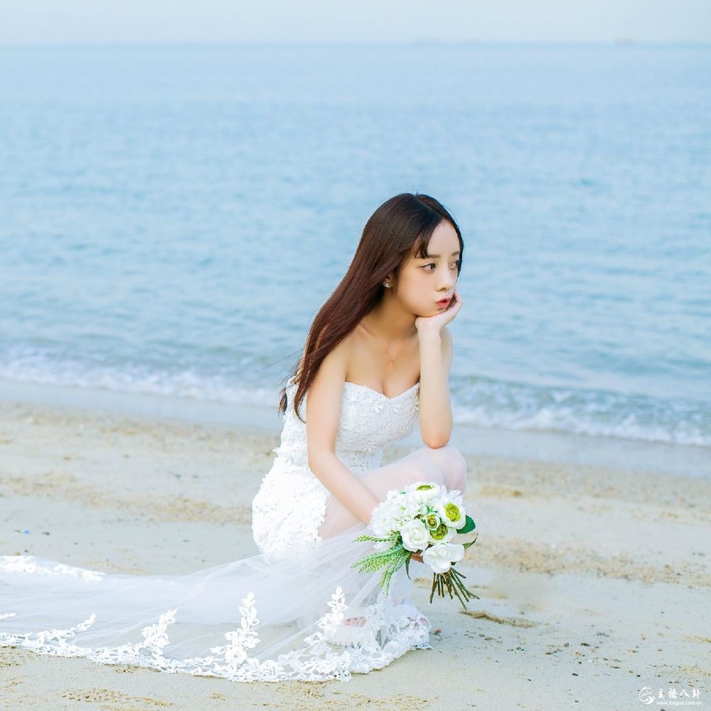 lol国服第一女ADC虎牙美女主播童话高清写真照片16