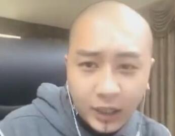 快手lao方丈2017-08-21直播录像回放