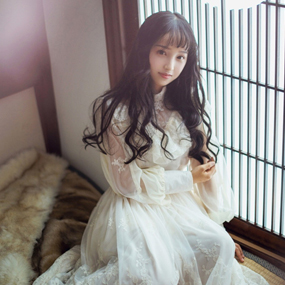 高颜值高学历学霸才艺女主播文小婧高清写真照片！