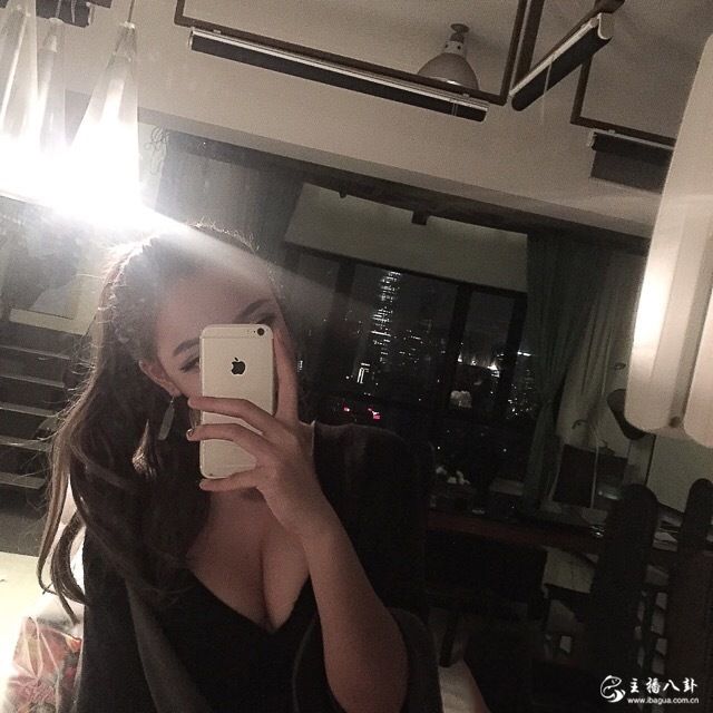 熊猫人气美女主播Minana罗米娜性感写真照+私照来袭1