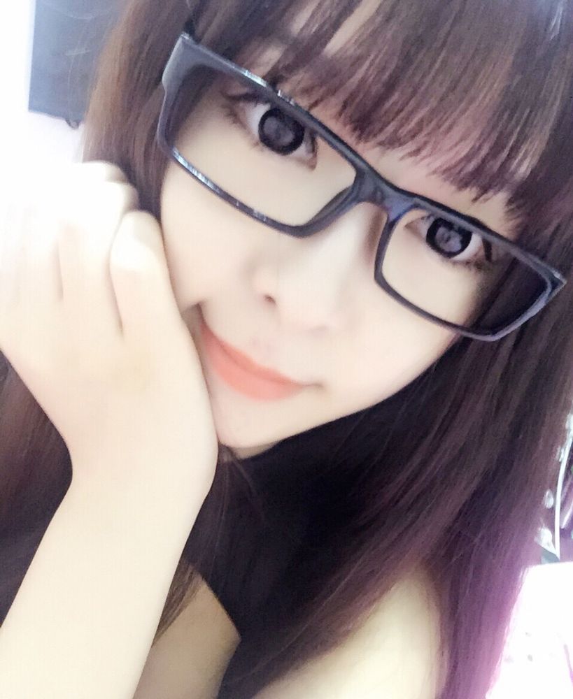 熊猫直播人气美女主播娜娜_Sweet性感高清私照3
