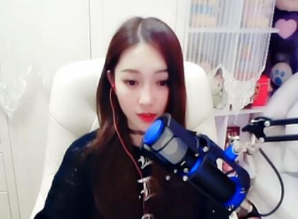 YY东方Baby翻唱歌曲《修炼爱情》