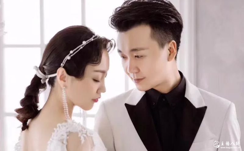 YY：于一大婚！众多主播到场送祝福！冕哥一首我们结婚吧！