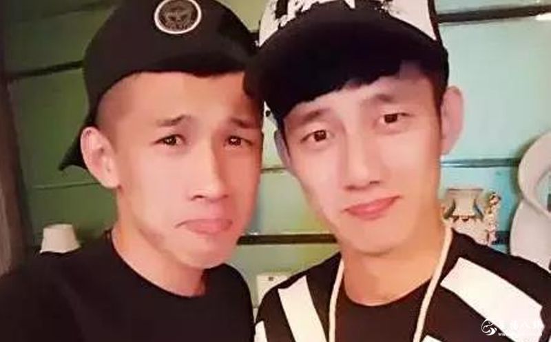 YY：阿哲叫天佑老铁，天佑表态：我们不是敌人！