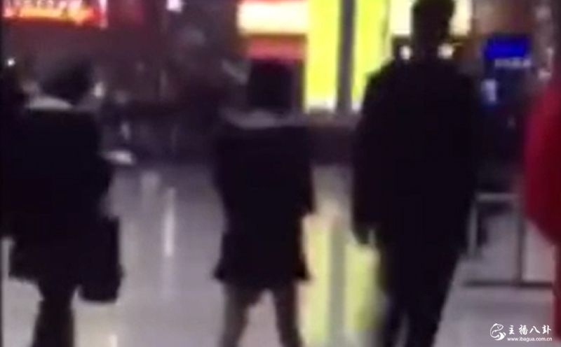 快手：王乐乐杨清柠彻底结束！绿帽子戴上就取不下来了？！