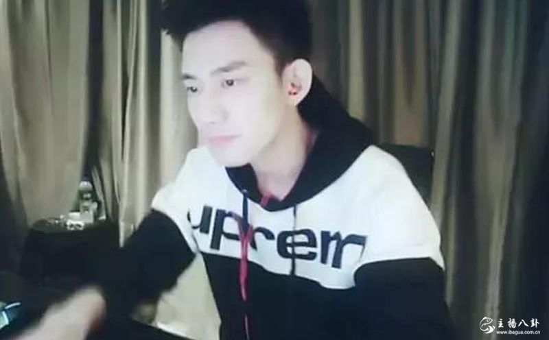 阿哲