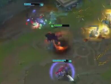 骚男2017-11-13直播录像回放 中单lol~九点半绝地三侠
