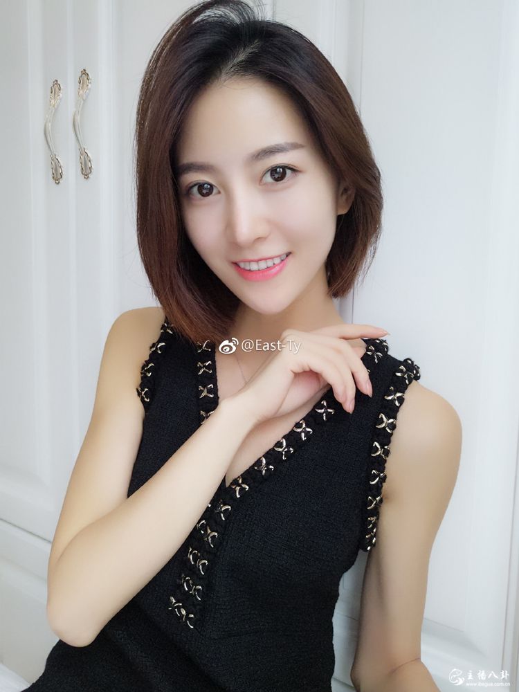 花椒直播美女主播YU..生活写真照片12