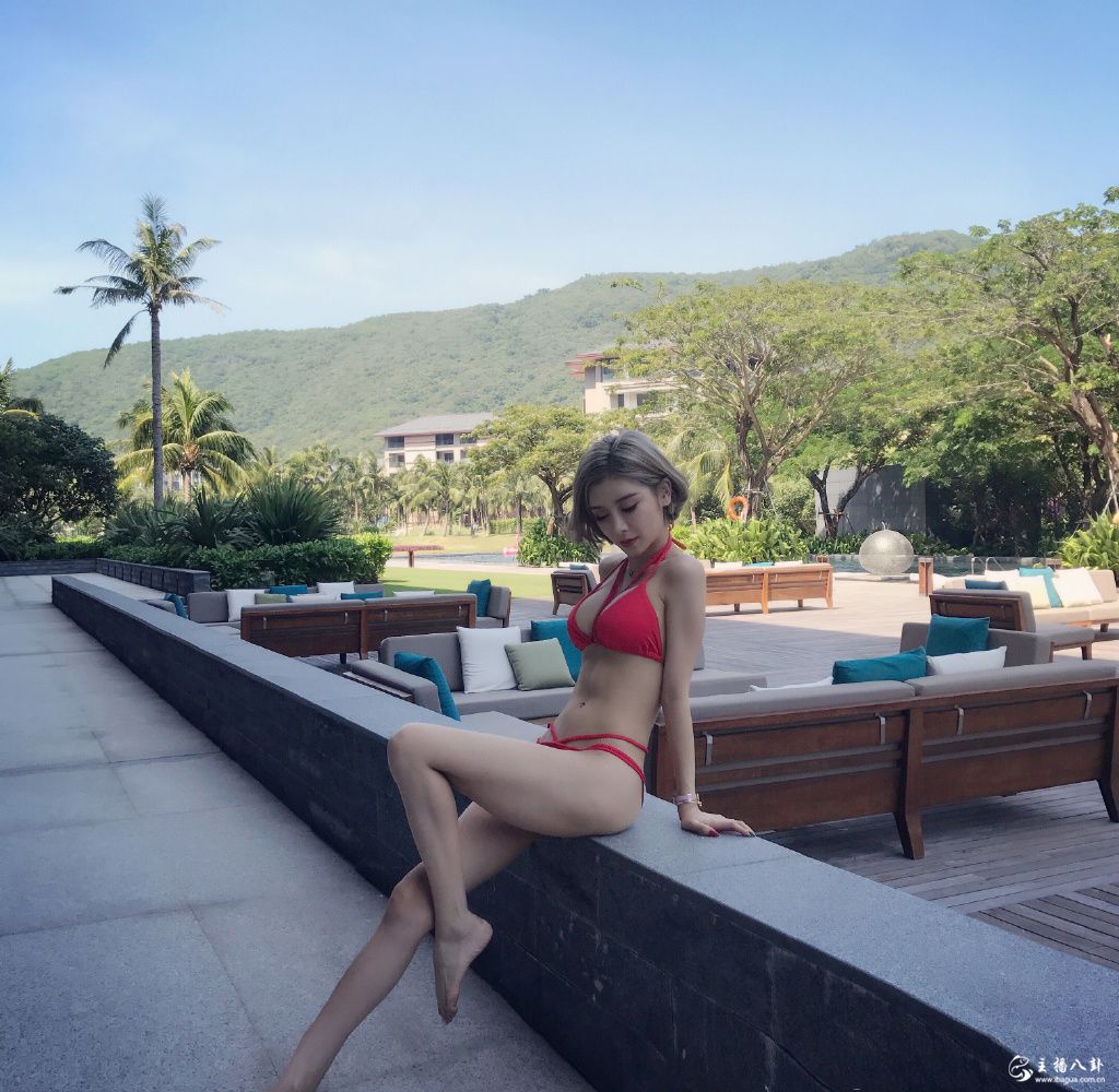 花椒直播美女人气主播小喵大宝生活性感写真照片16