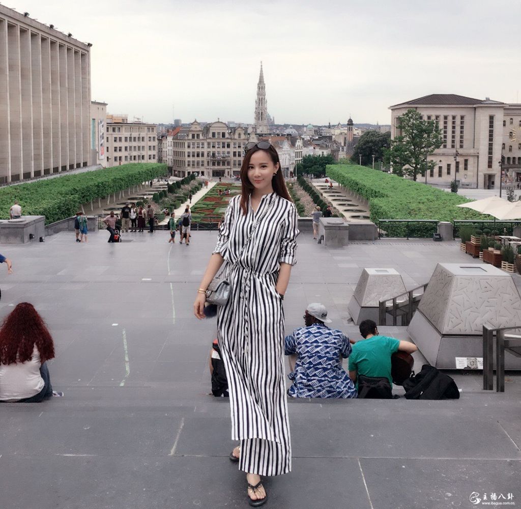 全民直播美女人气主播伊芙蕾雅生活写真照片8