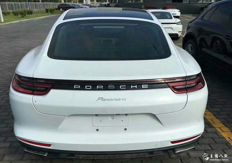 天佑徒弟南夕晒豪车