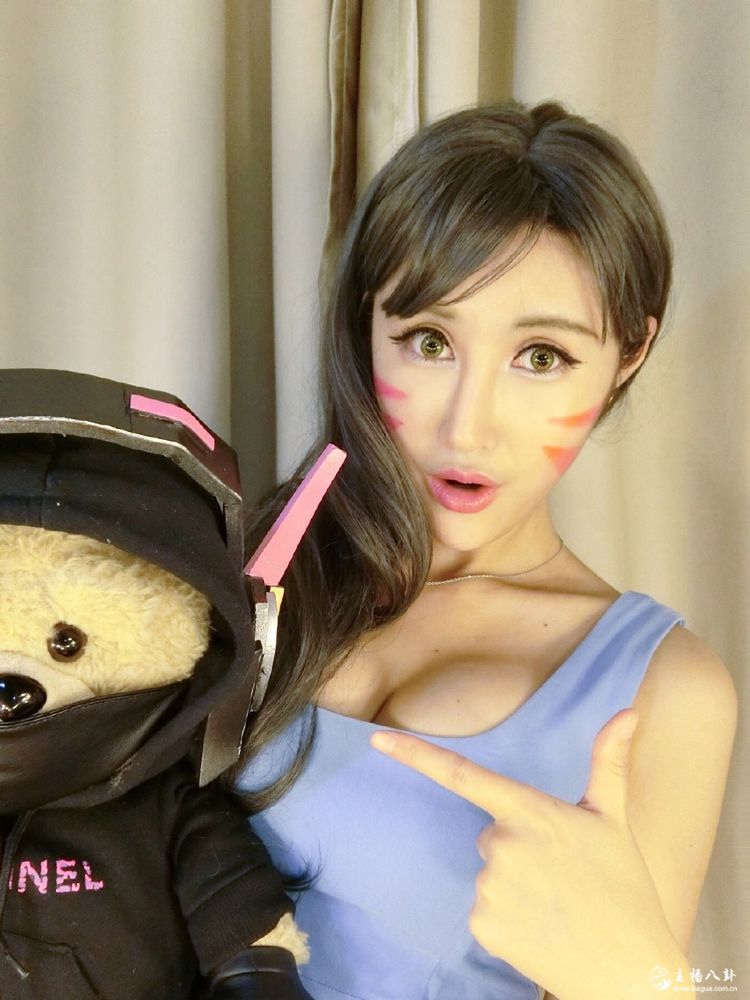 龙珠直播当红人气主播熊熊BabyBea2性感写真照6