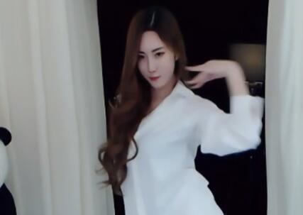 YY美女主播小温妮精彩热舞视频（二十二）