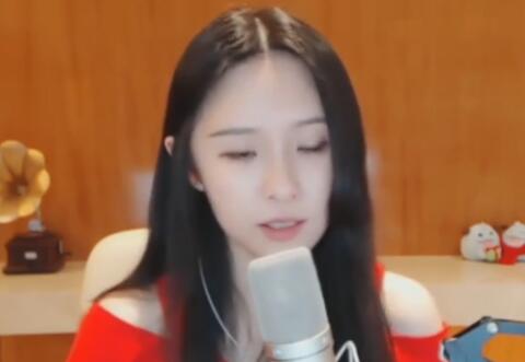 阿冷翻唱歌曲《你的背包》
