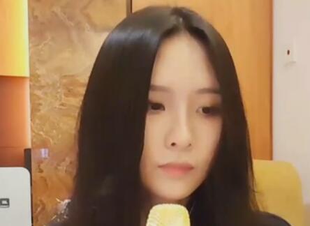 阿冷翻唱歌曲《问》