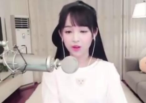 文小婧翻唱歌曲《消愁》