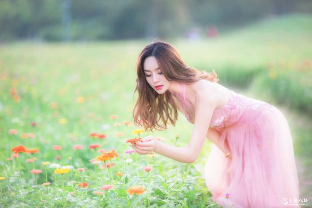 花椒直播当红人气主播猫宁性感写真照片9