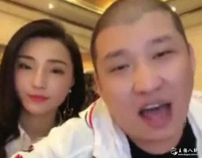 二驴的开播爆料天佑存款余额，几年净赚5000万！