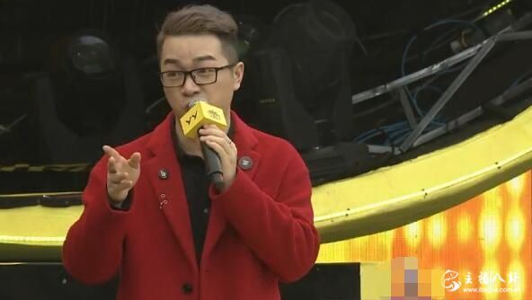 老毕怼舞帝粉丝：是“穷”限制想象力！