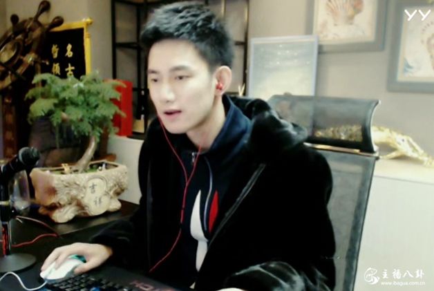 阿哲